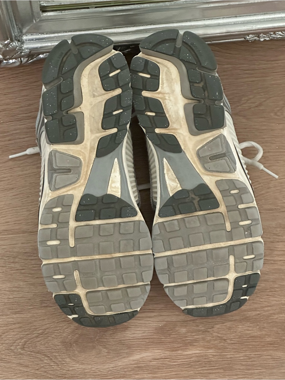 Nike Men's Athletic Shoes Gray Silver White US 19.5 - Picture 9 of 10